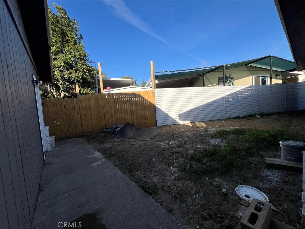 property-img