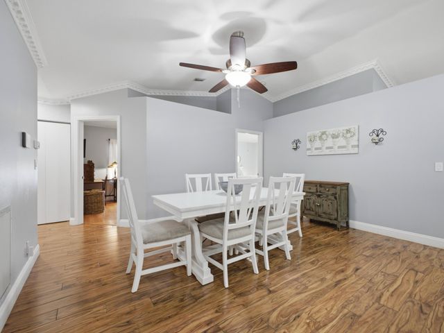 5418 CLUB Circle, Haverhill, FL 33415