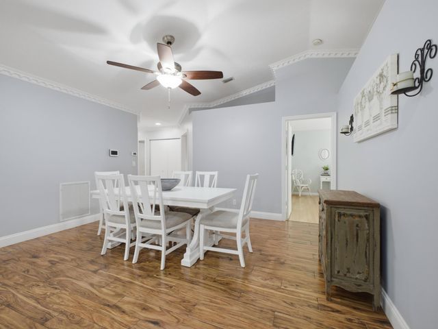 5418 CLUB Circle, Haverhill, FL 33415