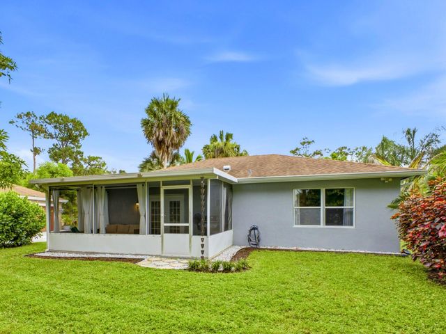 5418 CLUB Circle, Haverhill, FL 33415