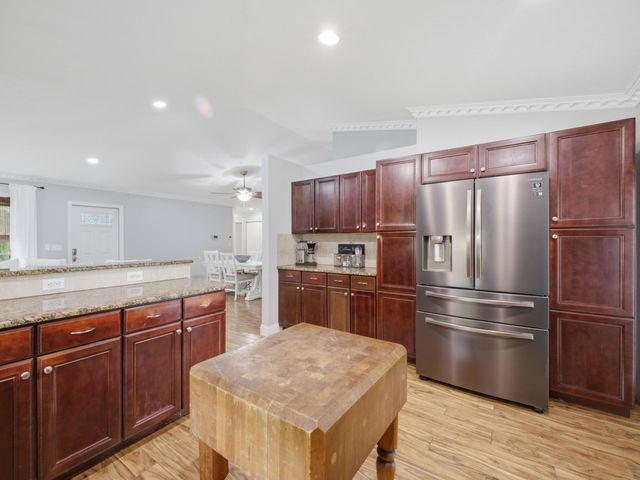 5418 CLUB Circle, Haverhill, FL 33415