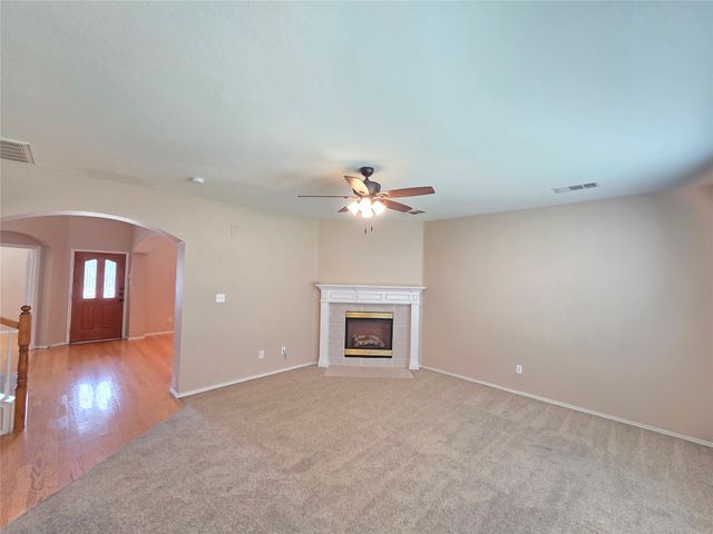 625 Manchester Drive, Mansfield, TX 76063