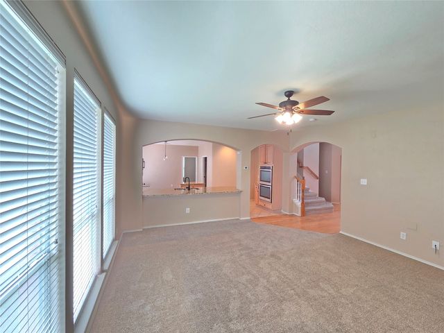 625 Manchester Drive, Mansfield, TX 76063