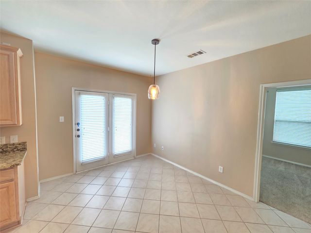 625 Manchester Drive, Mansfield, TX 76063