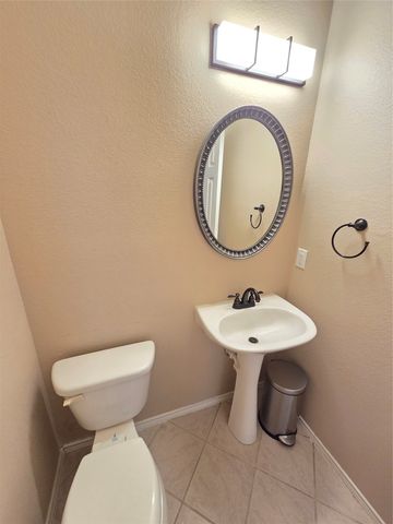 625 Manchester Drive, Mansfield, TX 76063