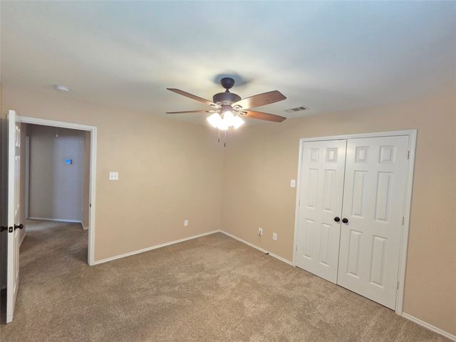 625 Manchester Drive, Mansfield, TX 76063