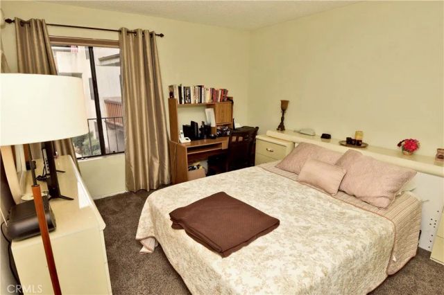 15155 Sherman Way 37, Van Nuys, CA 91405