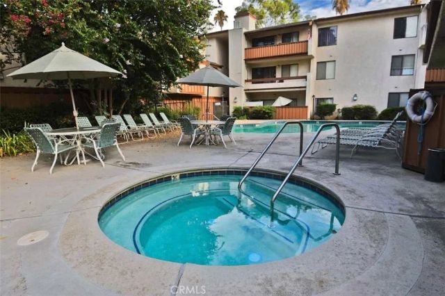 15155 Sherman Way 37, Van Nuys, CA 91405