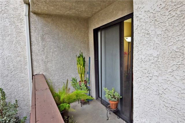 15155 Sherman Way 37, Van Nuys, CA 91405