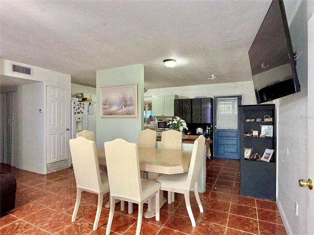 5828 HARCOURT AVENUE, Orlando, FL 32839