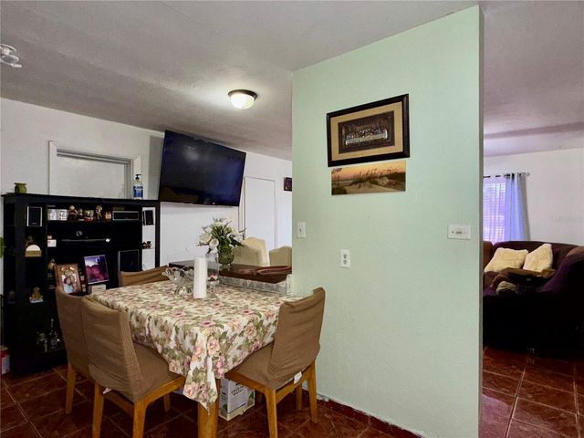 5828 HARCOURT AVENUE, Orlando, FL 32839