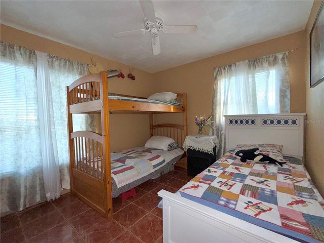 5828 HARCOURT AVENUE, Orlando, FL 32839