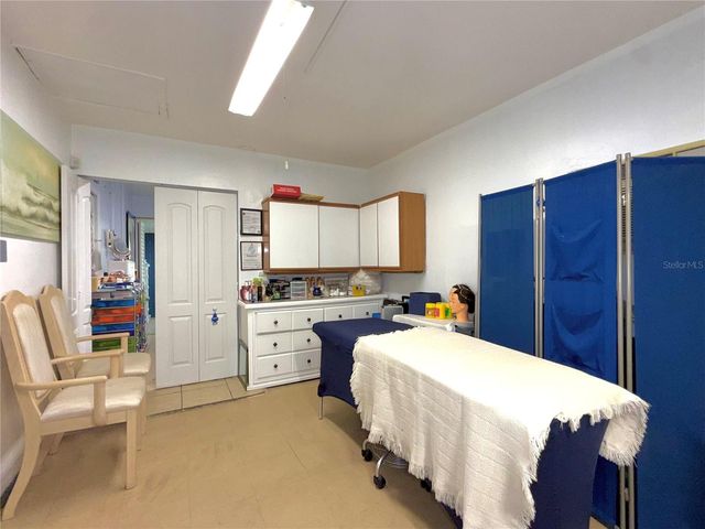 5828 HARCOURT AVENUE, Orlando, FL 32839