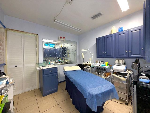 5828 HARCOURT AVENUE, Orlando, FL 32839