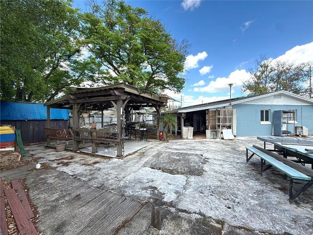 5828 HARCOURT AVENUE, Orlando, FL 32839