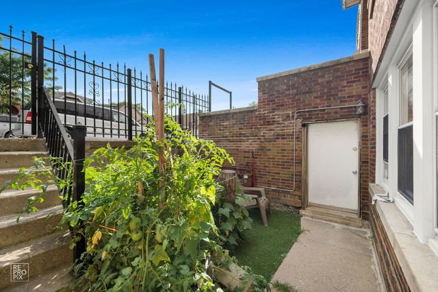 2136 W 23rd Street, Chicago, IL 60608