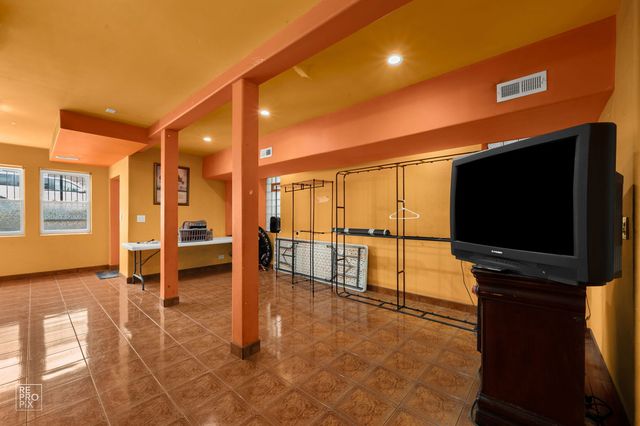 2136 W 23rd Street, Chicago, IL 60608