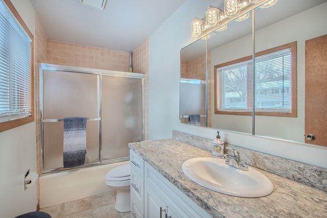 521 Indian TRAIL, Billings, MT 59105