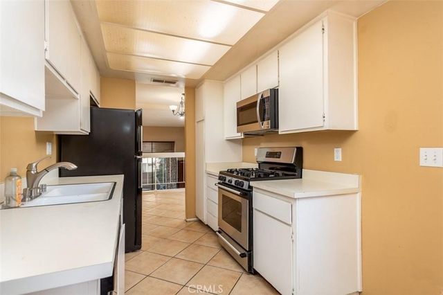 1513 Wavertree Lane, Fullerton, CA 92831