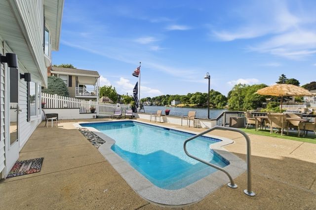 12 Wendy Way, Lynn, MA 01904