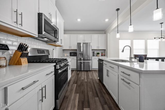 5862 Woodlawn Drive, Durham, NC 27703