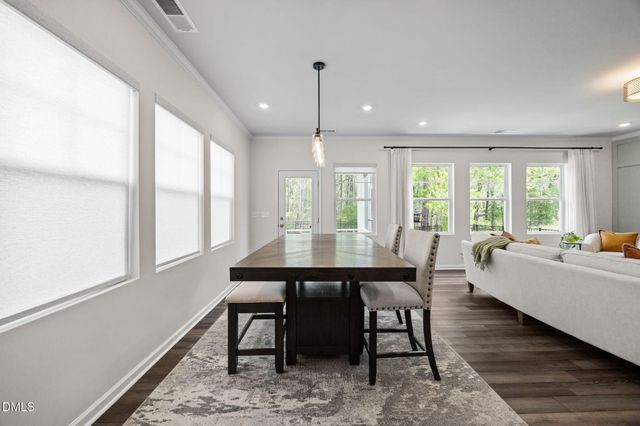 5862 Woodlawn Drive, Durham, NC 27703