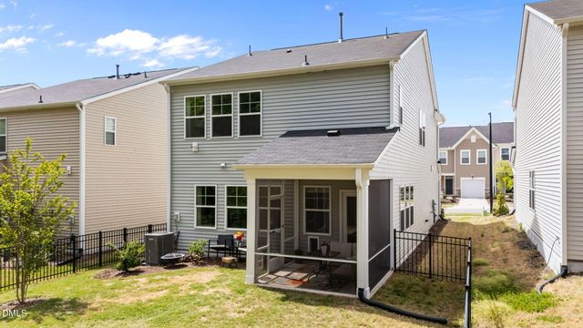 5862 Woodlawn Drive, Durham, NC 27703