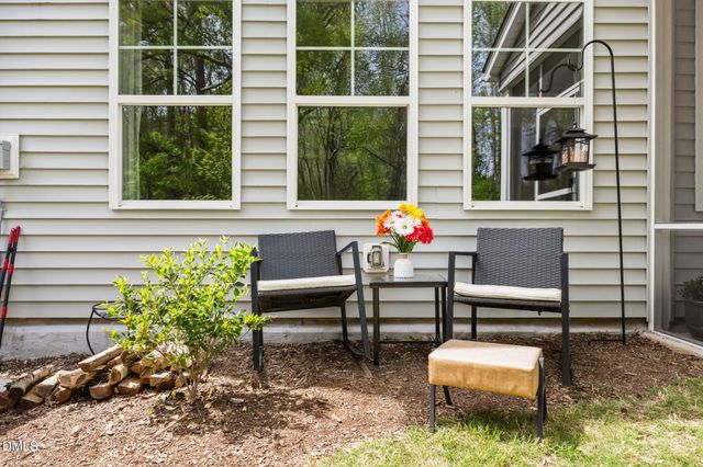 5862 Woodlawn Drive, Durham, NC 27703