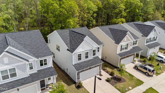 5862 Woodlawn Drive, Durham, NC 27703