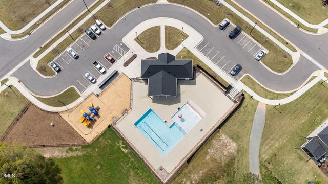 5862 Woodlawn Drive, Durham, NC 27703