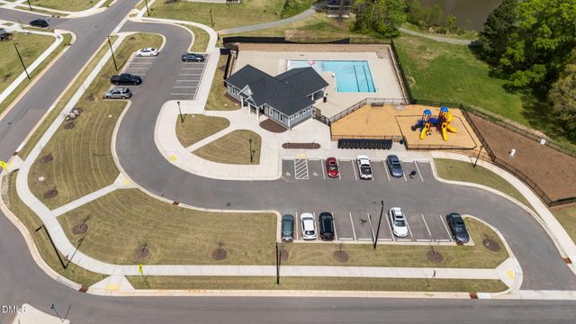 5862 Woodlawn Drive, Durham, NC 27703