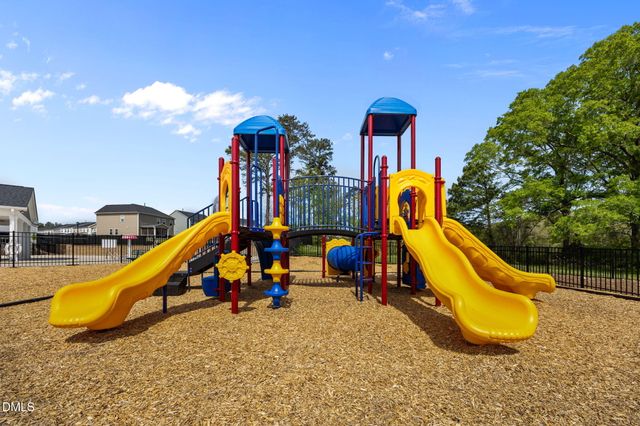 5862 Woodlawn Drive, Durham, NC 27703