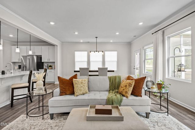 5862 Woodlawn Drive, Durham, NC 27703