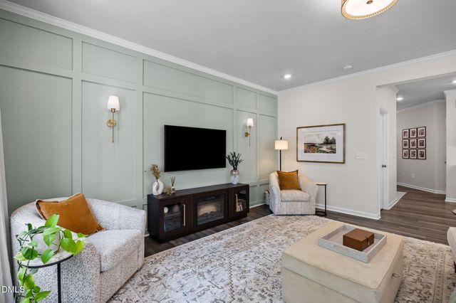 5862 Woodlawn Drive, Durham, NC 27703