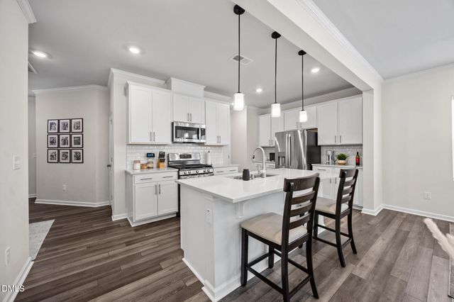 5862 Woodlawn Drive, Durham, NC 27703