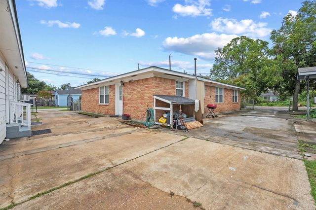 4515 Salina Street, Houston, TX 77026