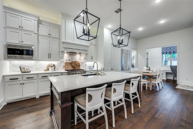 2021 Longmont Lane, Prosper, TX 75078