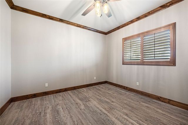 218 Coastal Wildwood Dr, Rockport, TX 78382