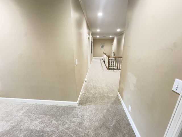 135 N Country Club Dr, Hendersonville, TN 37075
