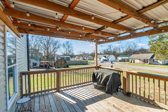 106 Polk St, Cornersville, TN 37047