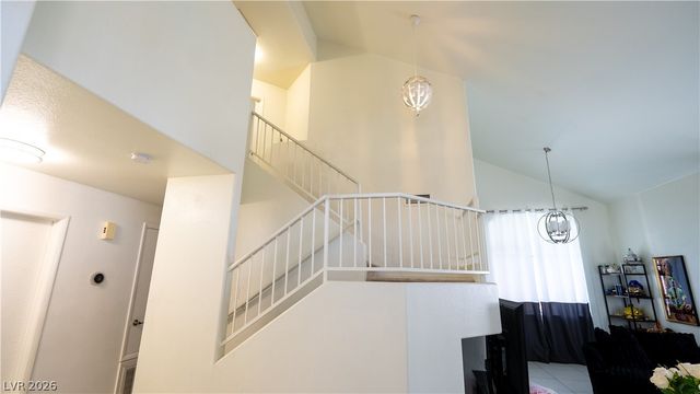 6429 Winding Ridge Way, Las Vegas, NV 89156