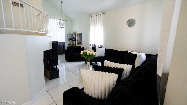 6429 Winding Ridge Way, Las Vegas, NV 89156