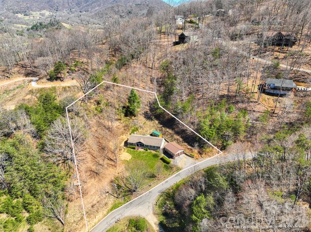 695 Johnson Farm Road, Canton, NC 28716