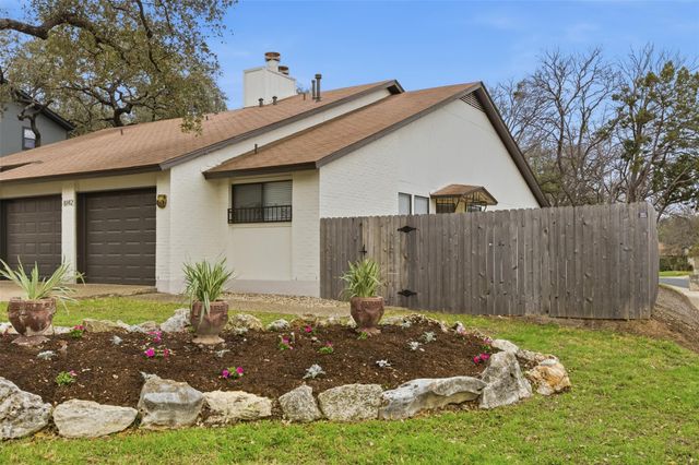 8142 Ceberry DR B, Austin, TX 78759