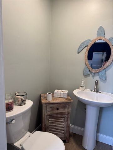 395 Park Avenue, Portsmouth, RI 02871