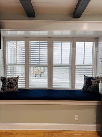 395 Park Avenue, Portsmouth, RI 02871