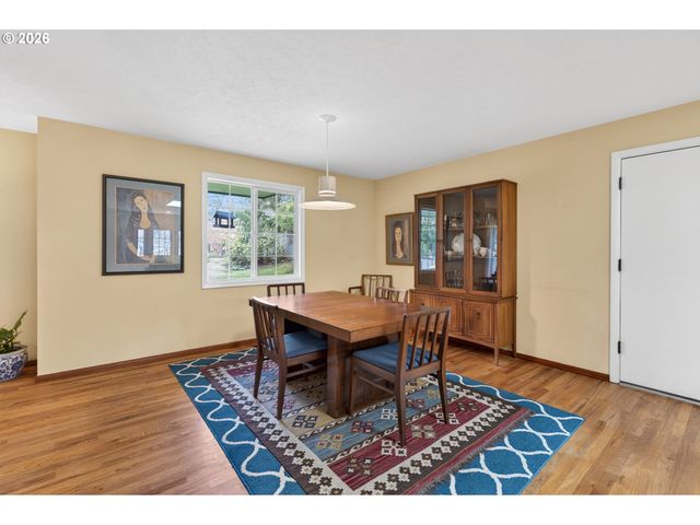 4103 Sw LEE St, Portland, OR 97221