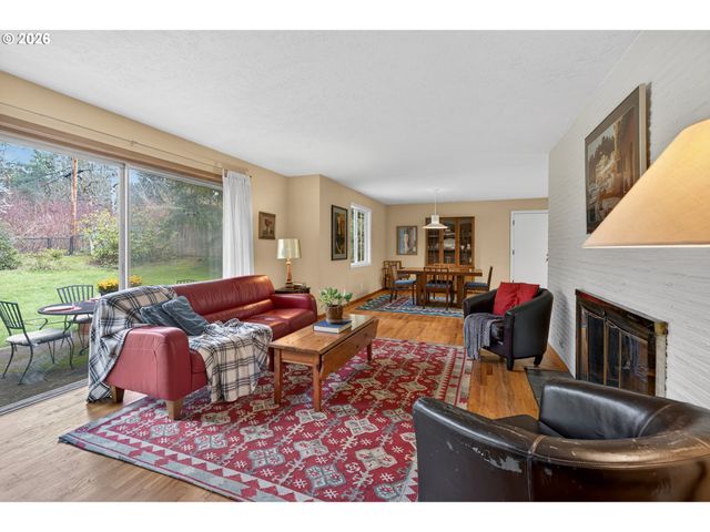 4103 Sw LEE St, Portland, OR 97221