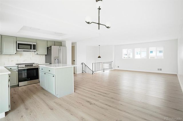 5043 Scranton Street, Denver, CO 80239