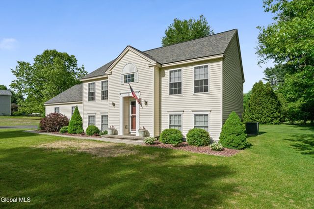 31 Grey Fox Drive, Moreau, NY 12828